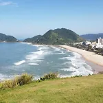 Apartamento No Tombo 30 Metros Da Praia