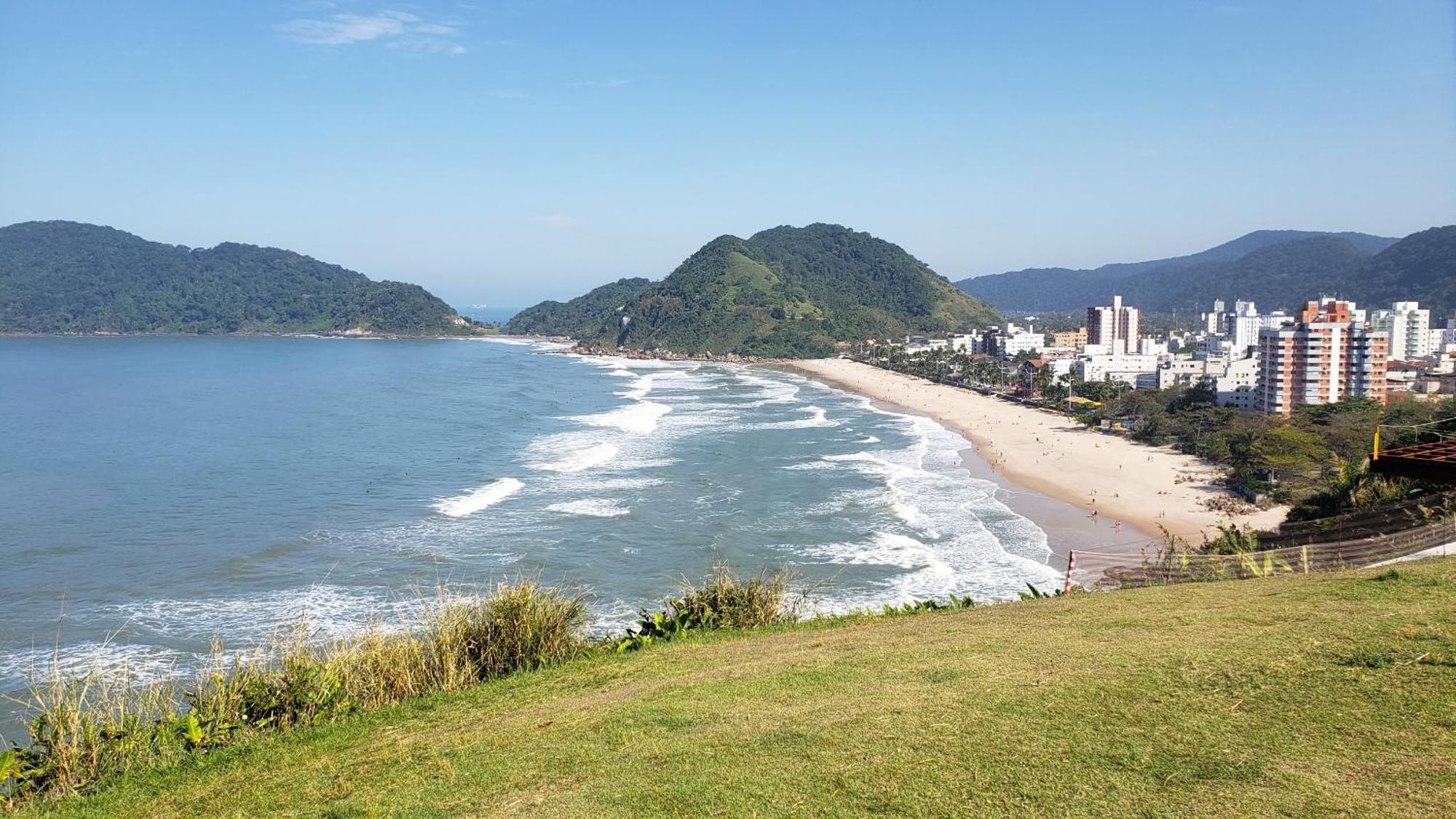 No Tombo 30 Metros Da Apartment *