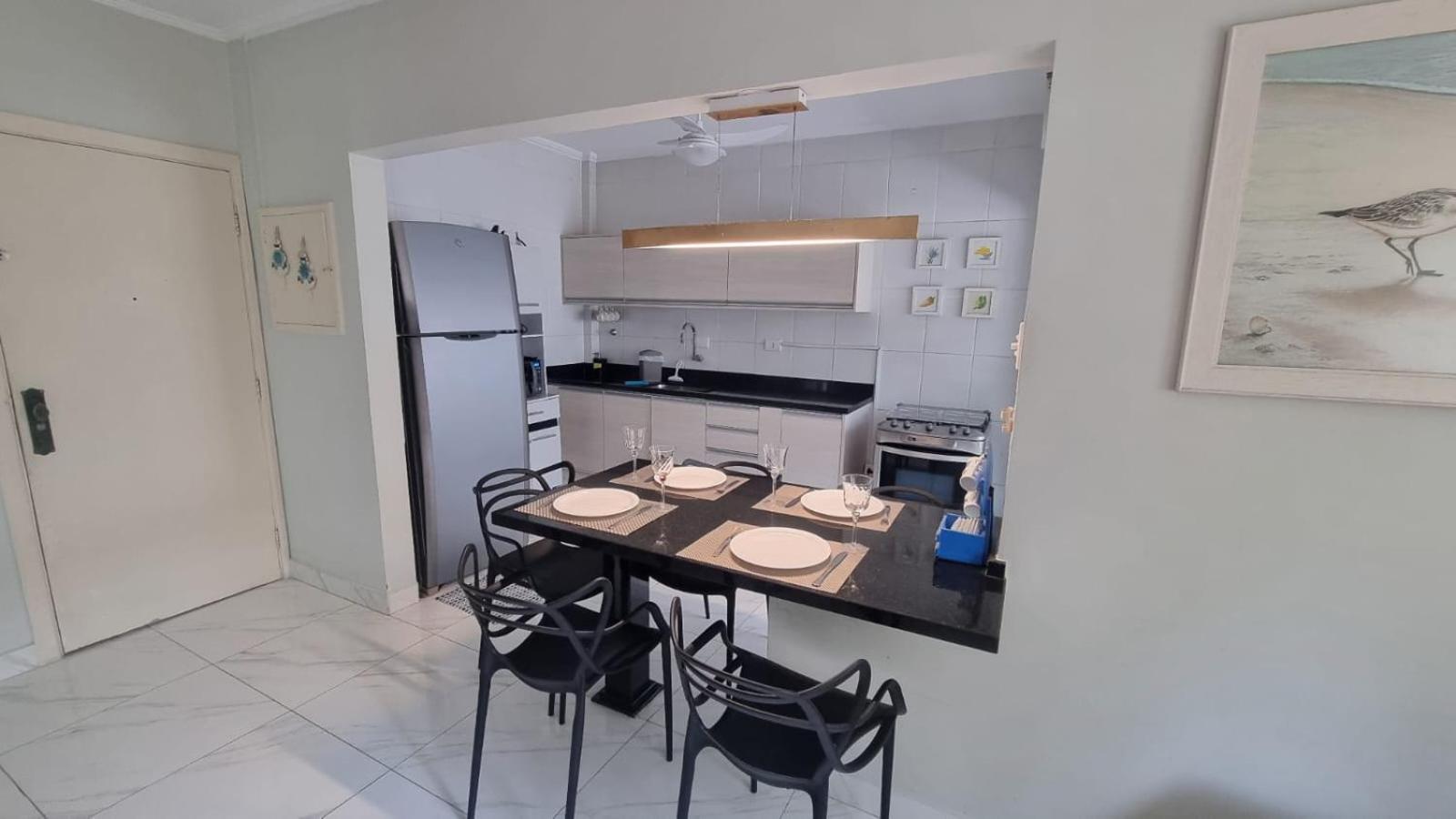 No Tombo 30 Metros Da Apartment *